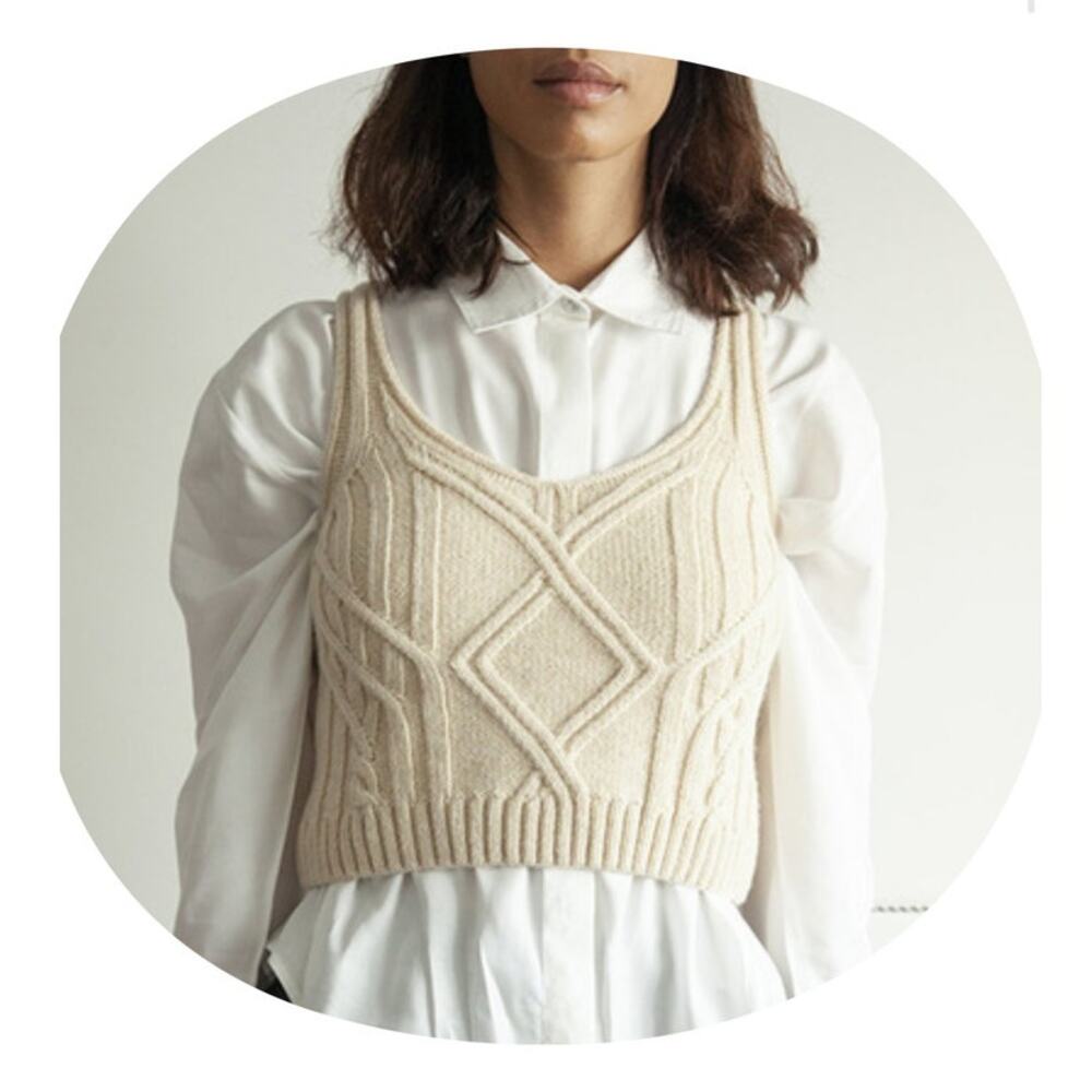 Signe | Women's 100% Organic Wool Sleeveless Cableknit Sweater Vest Cream Sz S